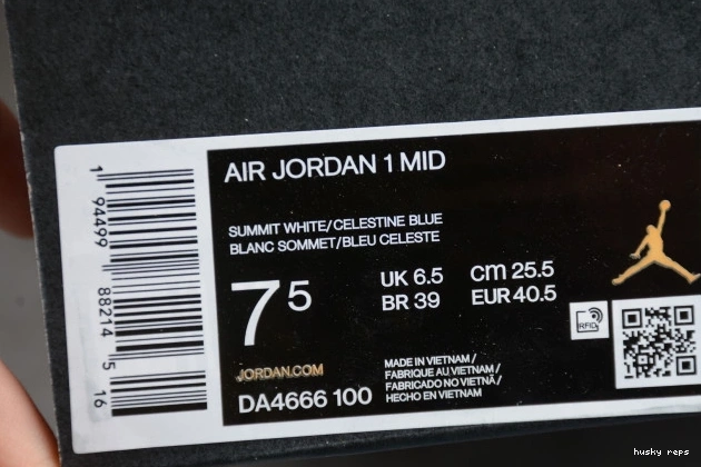Rep Husky Mixed DA4666-100 Blue Textures 1 Mid Jordan Air 0820